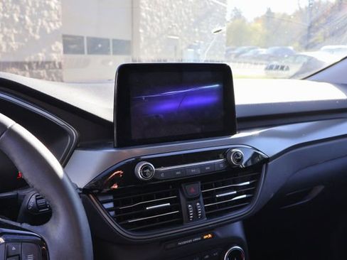 Used 2023 Ford Escape Active AWD/4WD image 10