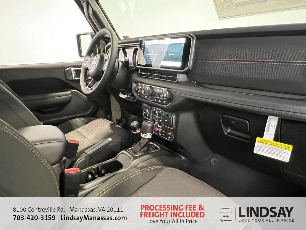 New 2026 Jeep Gladiator Mojave w/ Safety Group AWD/4WD image 11