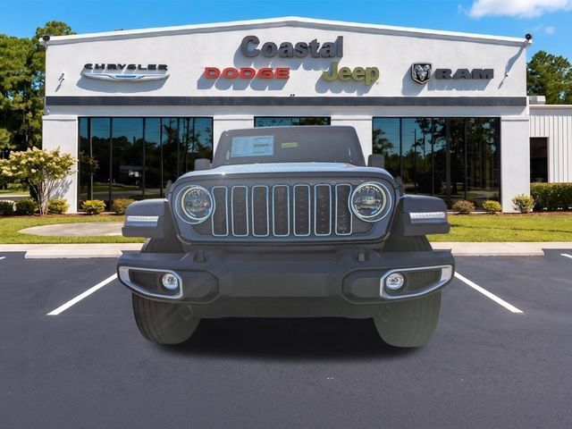 New 2025 Jeep Wrangler Unlimited Sahara AWD/4WD image 2