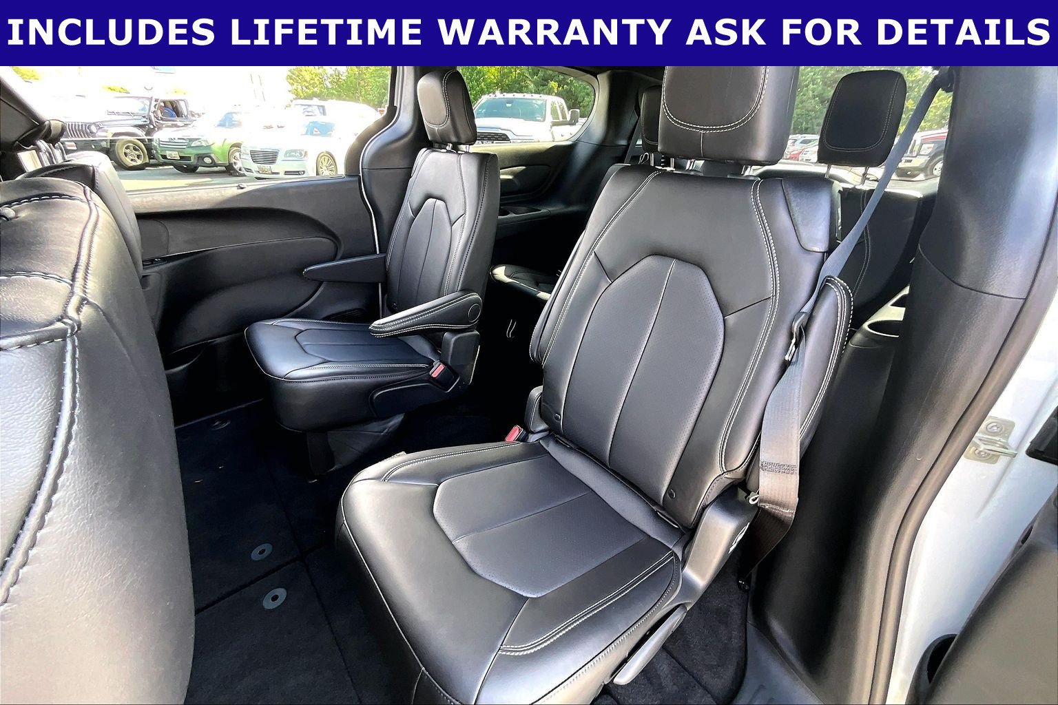 Used 2026 Chrysler Pacifica Select w/ S Appearance Package FWD image 21