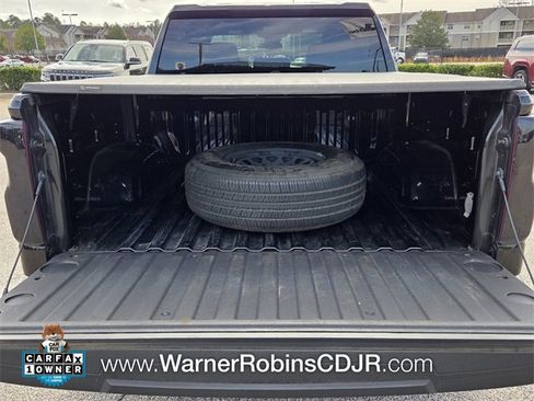 Used 2022 Chevrolet Silverado 1500 Custom image 13