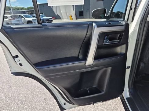 Used 2022 Toyota 4Runner SR5 RWD image 22