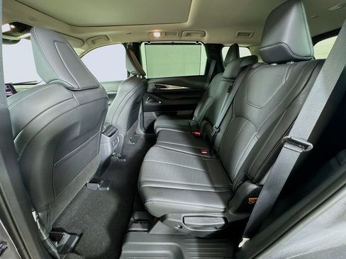 Certified 2026 INFINITI QX60 Luxe w/ Cargo Package FWD image 31