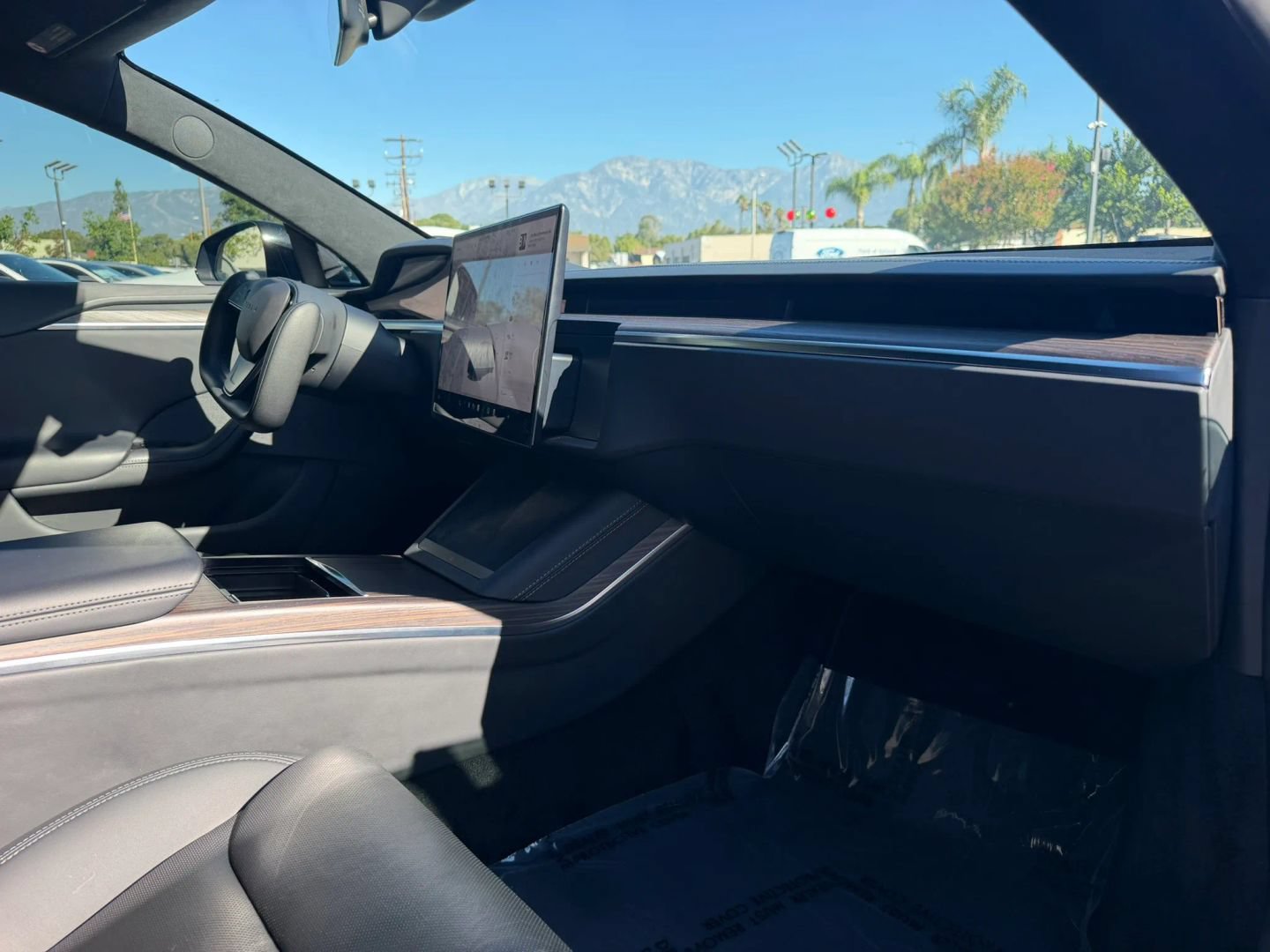 Used 2023 Tesla Model S Standard Range AWD/4WD image 32