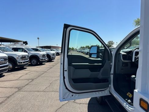 New 2024 Ford F450 XL w/ XL Chrome Package image 20
