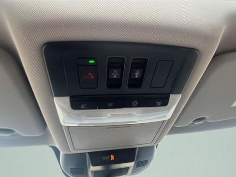 New 2026 Nissan Rogue SV AWD/4WD image 18