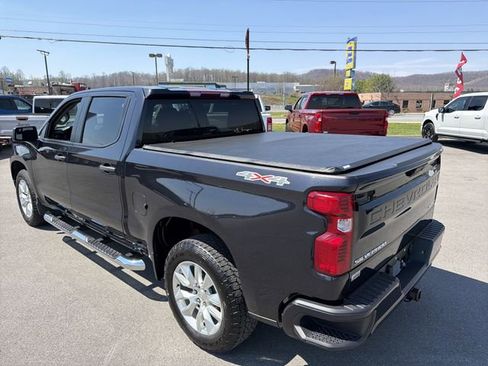 Used 2023 Chevrolet Silverado 1500 Custom image 9