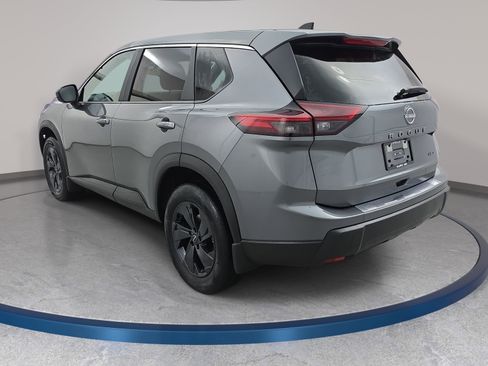 New 2026 Nissan Rogue SV w/ Cold Weather Package AWD/4WD image 7