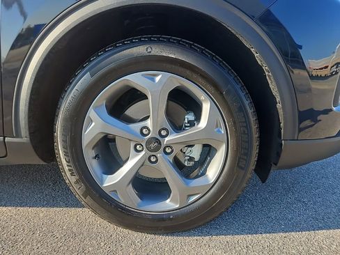 Used 2025 Ford Escape ST-Line image 11