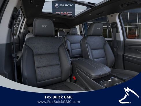 Used 2026 Buick Enclave Sport Touring w/ Power Package image 16