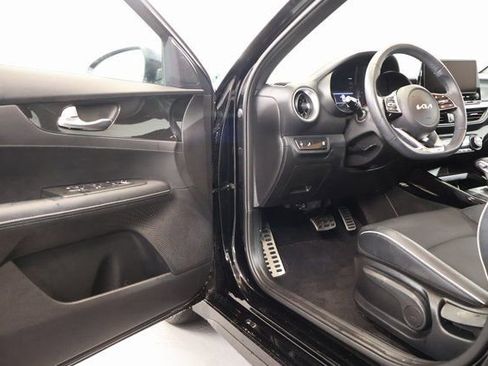 Used 2023 Kia Forte GT-Line image 6