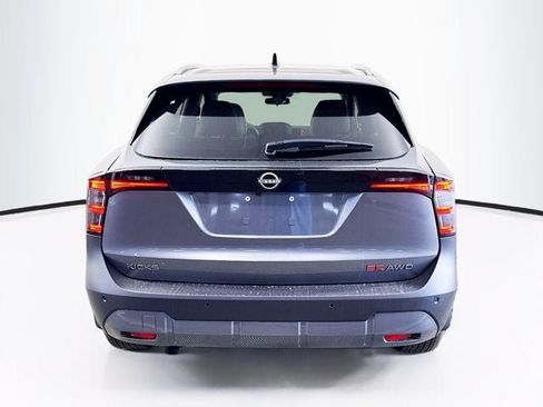 New 2026 Nissan Kicks SR w/ SR Premium Package AWD/4WD image 6