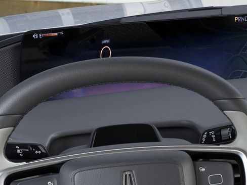 New 2026 Lincoln Navigator L Reserve AWD/4WD image 13