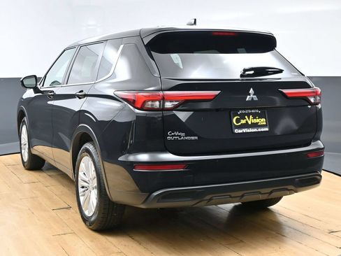 Used 2024 Mitsubishi Outlander ES AWD/4WD image 7