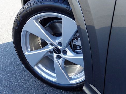 New 2025 Audi Q5 Premium Plus image 12