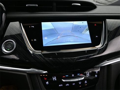 Certified 2025 Cadillac XT6 Premium Luxury image 37