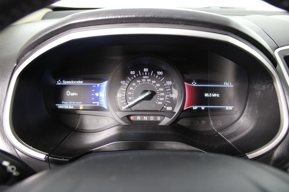 Used 2016 Ford Edge SEL w/ Equipment Group 201A FWD image 16