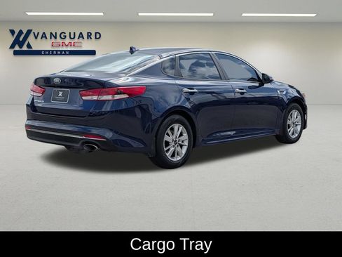 Used 2017 Kia Optima LX FWD image 7