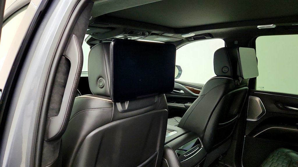 Used 2021 Cadillac Escalade ESV Sport Platinum AWD/4WD image 22