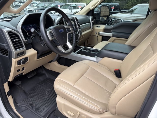 Used 2021 Ford F250 Lariat w/ Lariat Ultimate Package AWD/4WD image 9