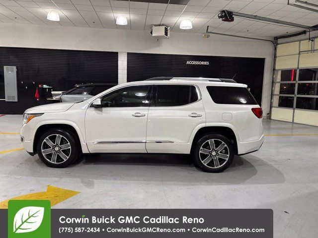 Used 2017 GMC Acadia Denali w/ Technology Package AWD/4WD image 5