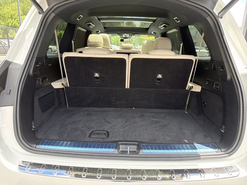 Used 2025 Mercedes-Benz GLS 450 4MATIC image 29