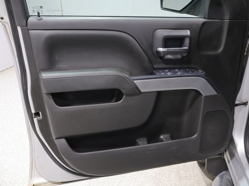Used 2018 Chevrolet Silverado 1500 LT w/ All Star Edition AWD/4WD image 13