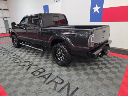 Used 2015 Ford F250 Lariat w/ Lariat Ultimate Package image 12