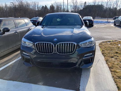 Used 2019 BMW X4 M40i image 2
