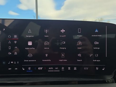 Used 2025 Audi Q6 e-tron Premium Plus w/ Premium Plus image 18