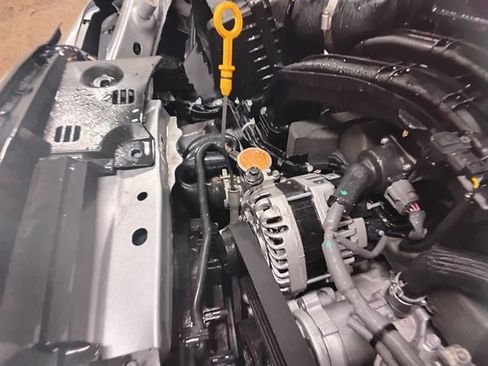 Used 2025 Subaru Crosstrek 2.5i Limited w/ Popular Package #4A image 11