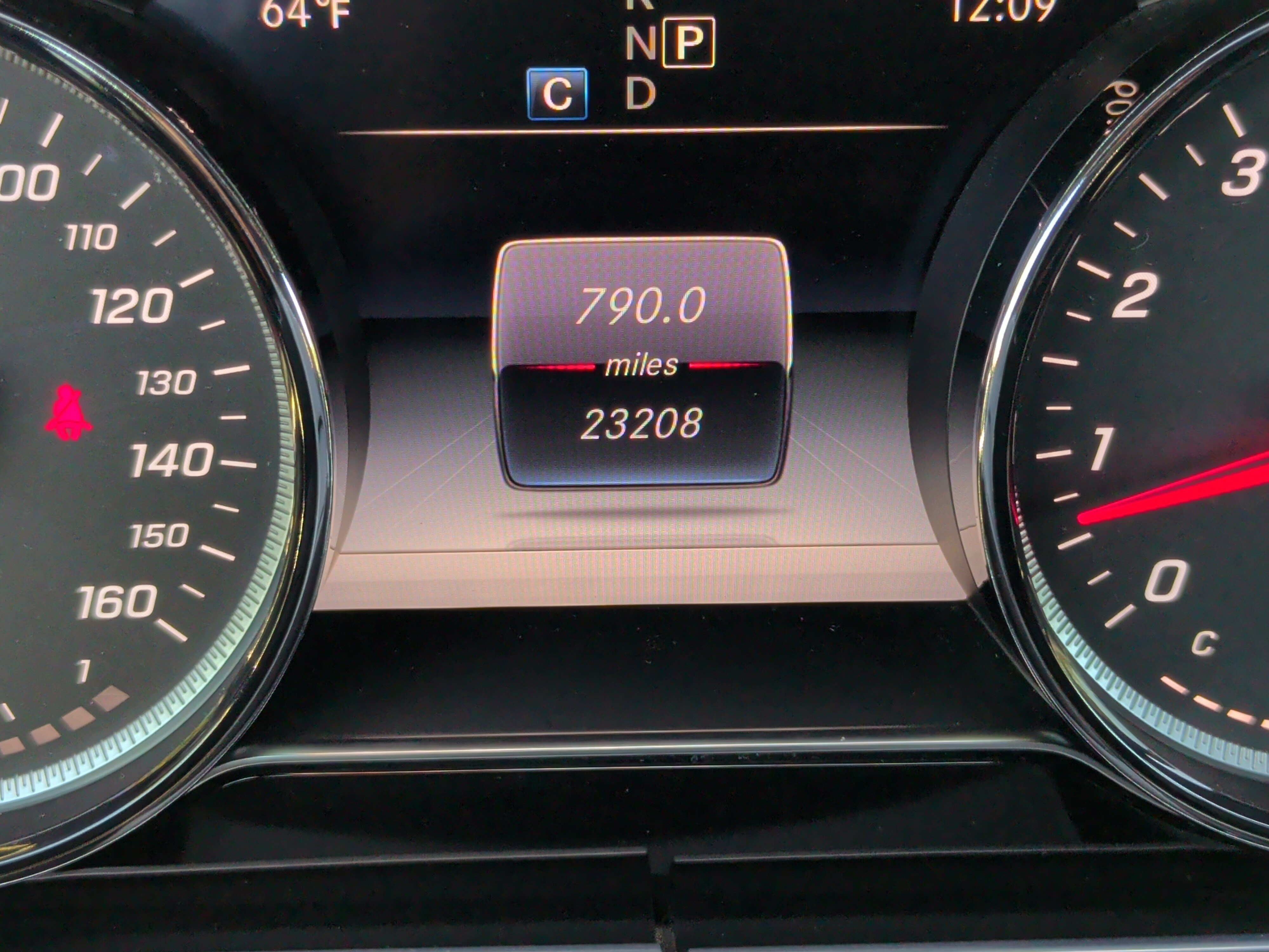 Used 2019 Mercedes-Benz E 300 image 14