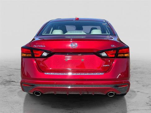 Certified 2022 Nissan Altima 2.5 SL image 4