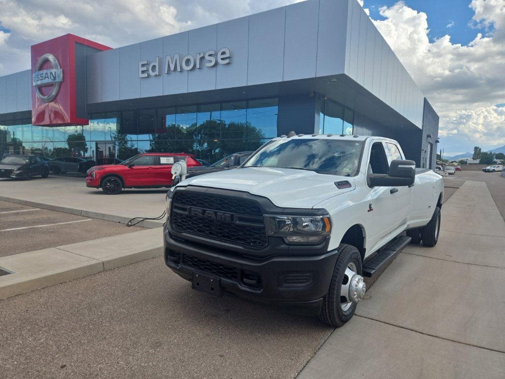 Used 2024 RAM 3500 Tradesman AWD/4WD image 1