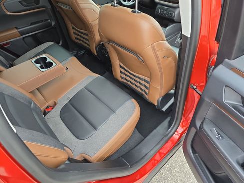 Used 2023 Ford Bronco Sport Outer Banks image 12