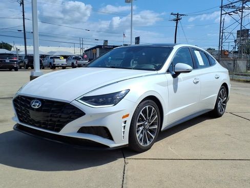 Used 2022 Hyundai Sonata Limited FWD image 1