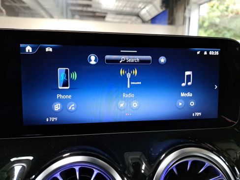 Used 2026 Mercedes-Benz GLA 250 4MATIC image 23