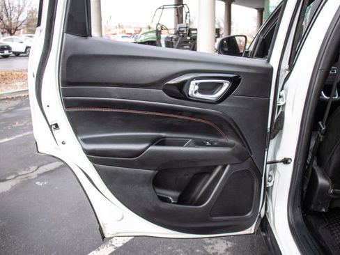 Used 2023 Jeep Compass Trailhawk image 21