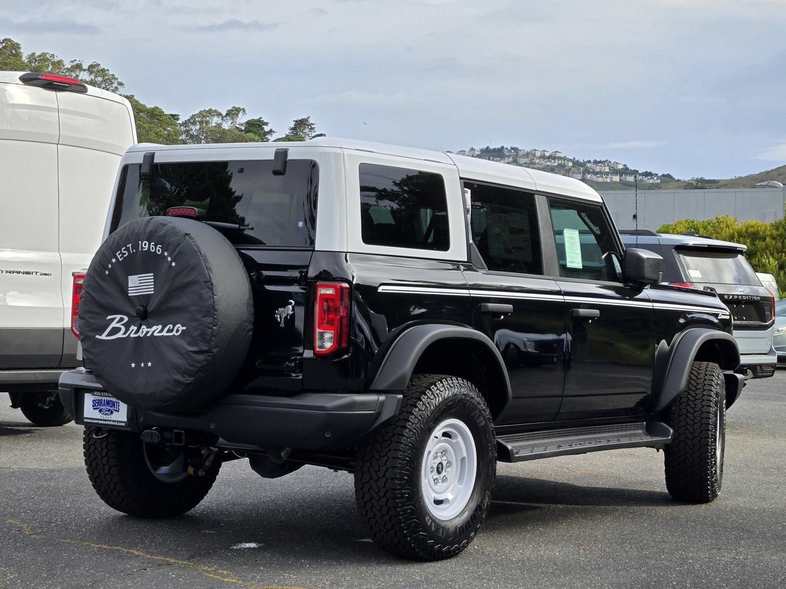 New 2026 Ford Bronco Heritage Edition AWD/4WD image 14