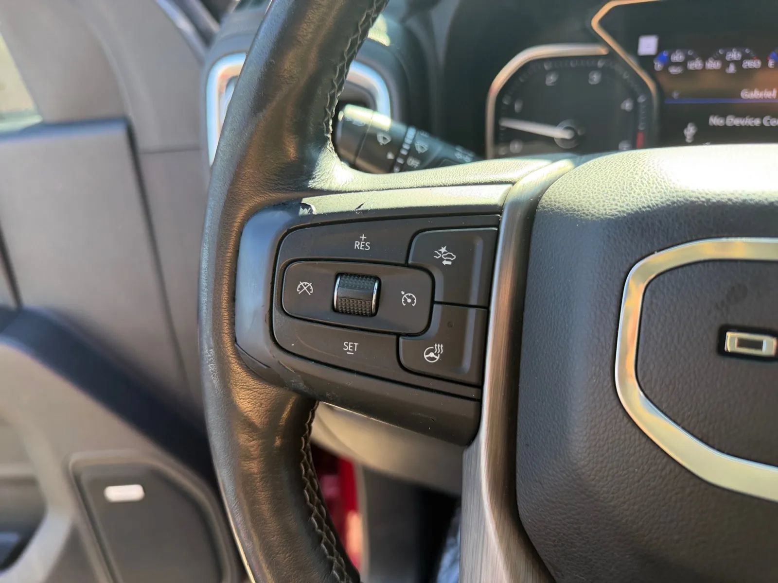 Used 2020 GMC Sierra 2500 Denali w/ Denali Ultimate Package AWD/4WD image 22