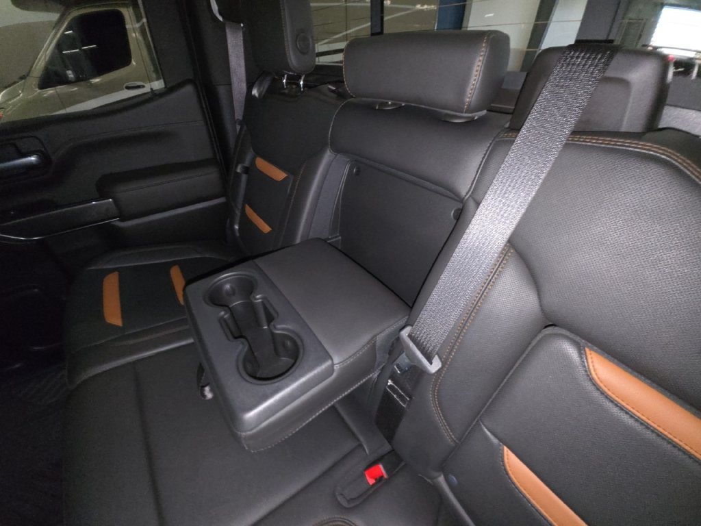 Used 2020 GMC Sierra 1500 AT4 w/ AT4 Premium Package AWD/4WD image 34