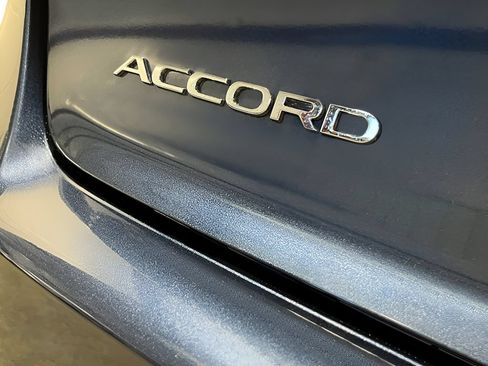 Used 2025 Honda Accord SE image 9