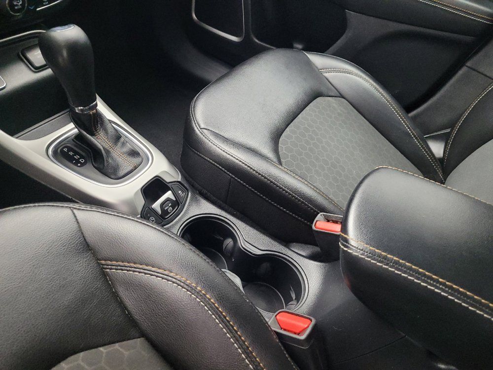 Used 2021 Jeep Compass Latitude w/ Convenience Group FWD image 26
