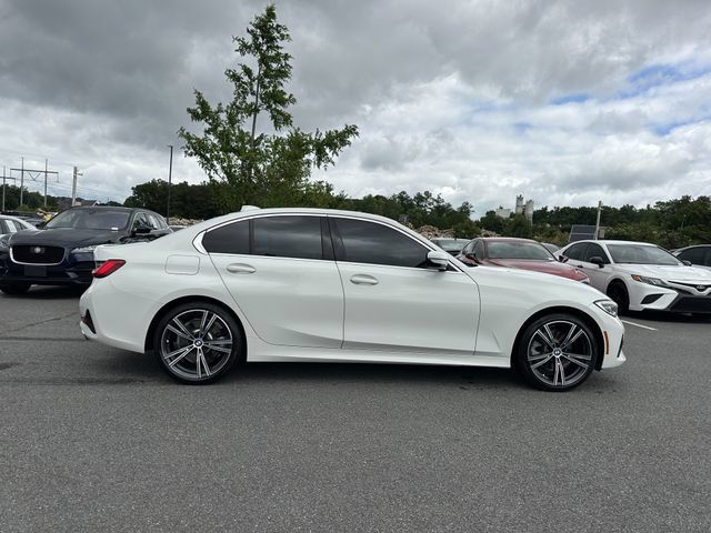 Used 2021 BMW 330i Sedan w/ Convenience Package RWD image 6