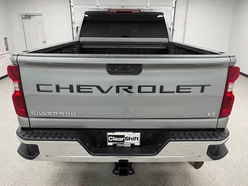 Used 2025 Chevrolet Silverado 2500 LT w/ Convenience Package AWD/4WD image 9