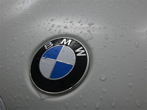 Used 2023 BMW X4 xDrive30i w/ Convenience Package image 27