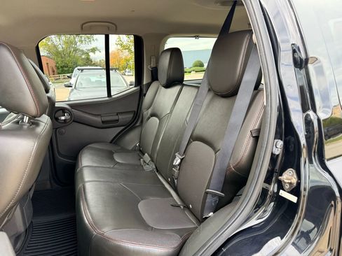 Used 2012 Nissan Xterra PRO-4X w/ Pro-4x Leather Pkg image 22
