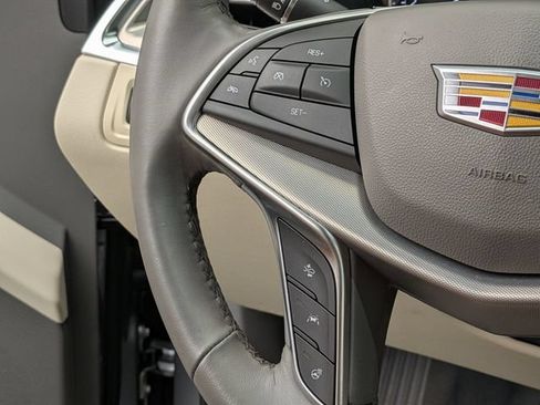 Used 2024 Cadillac XT5 Premium Luxury AWD/4WD image 11