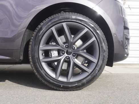 New 2026 Land Rover Range Rover Sport SE AWD/4WD image 32
