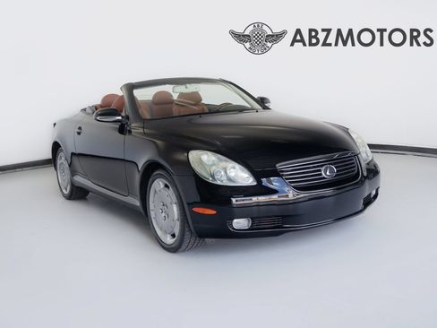 Used 2004 Lexus SC 430 Convertible w/ Preferred Accessory Pkg RWD image 1